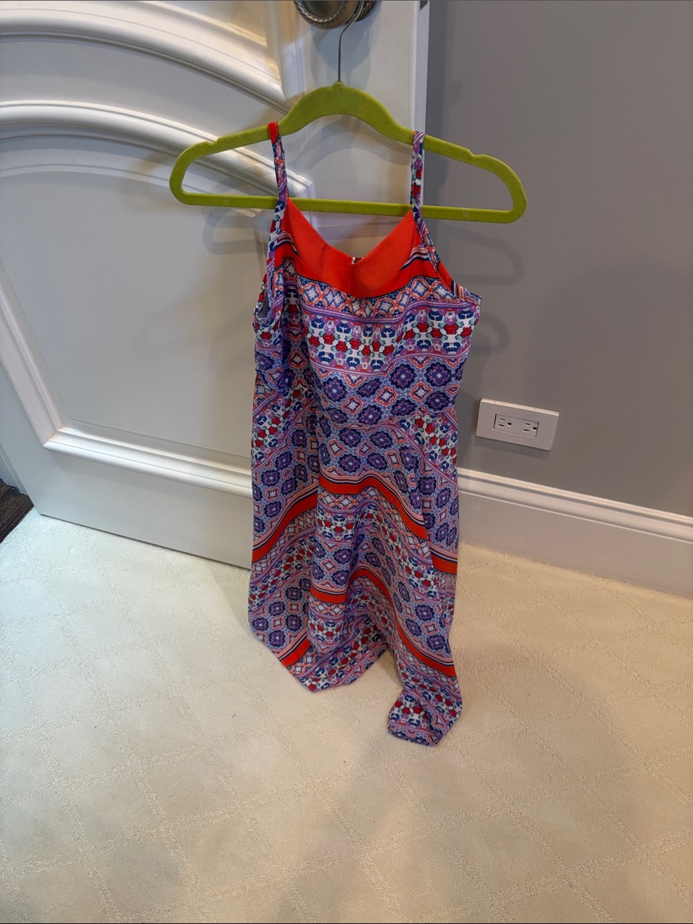 Amy Byer Black Label Spaghetti Strap Dress with Red and Blue Print size 8 kids